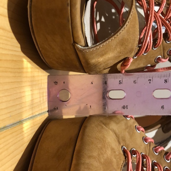 Brian Atwood suede platform heels size 6.5 - Picture 4 of 10